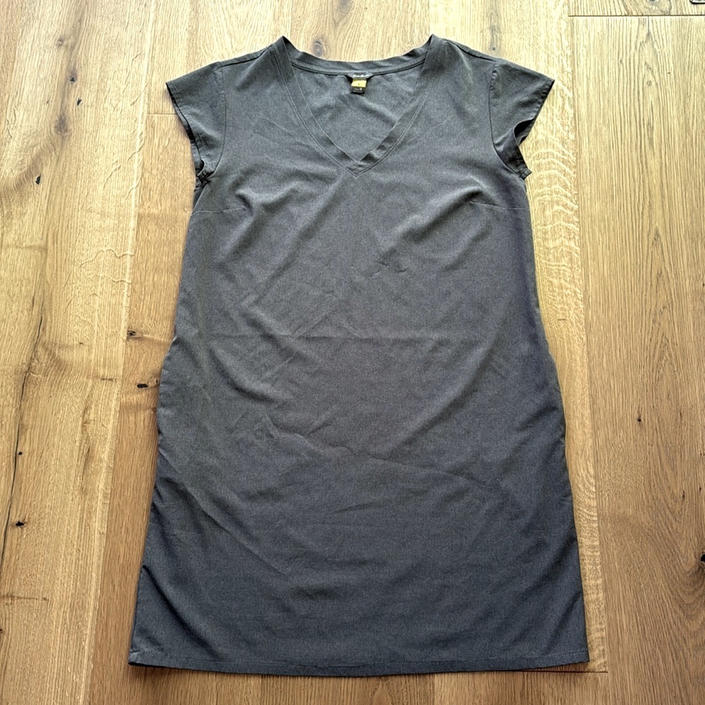 Eddie Bauer - Departure V-Neck Dress - Picture 5 of 15